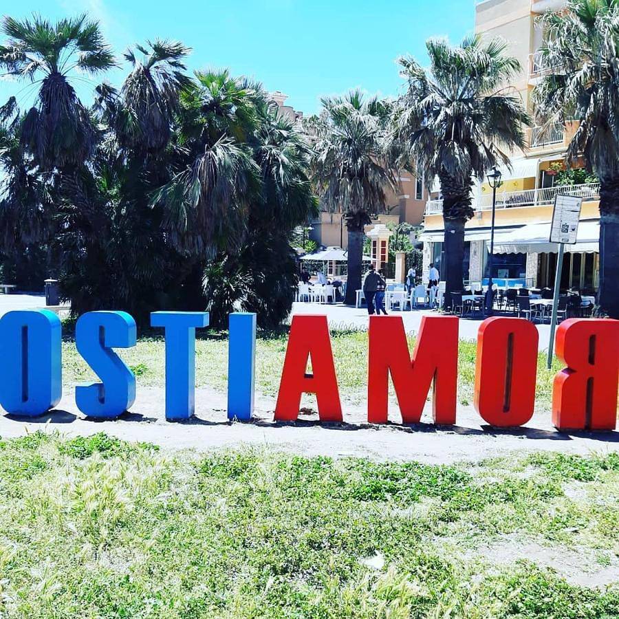 Appartamento intero, Antille Apartment 700 m dal mare in Ostia, Roma