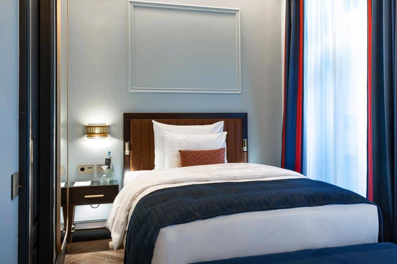 Hotel para 2 personas con jardín in Bahnhofsviertel (Frankfurt), Fráncfort del Meno