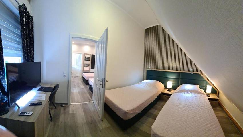 Ferienwohnung für 4 Personen, mit Terrasse in Hüllhorst - 4