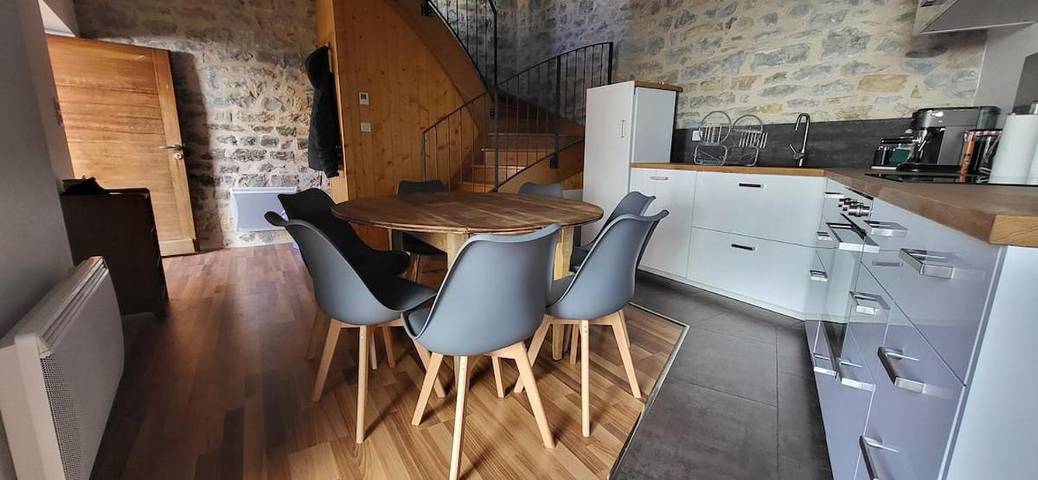 Location de vacances pour 7 personnes, avec jardin et vue, animaux acceptés à Rivière-sur-Tarn - 4