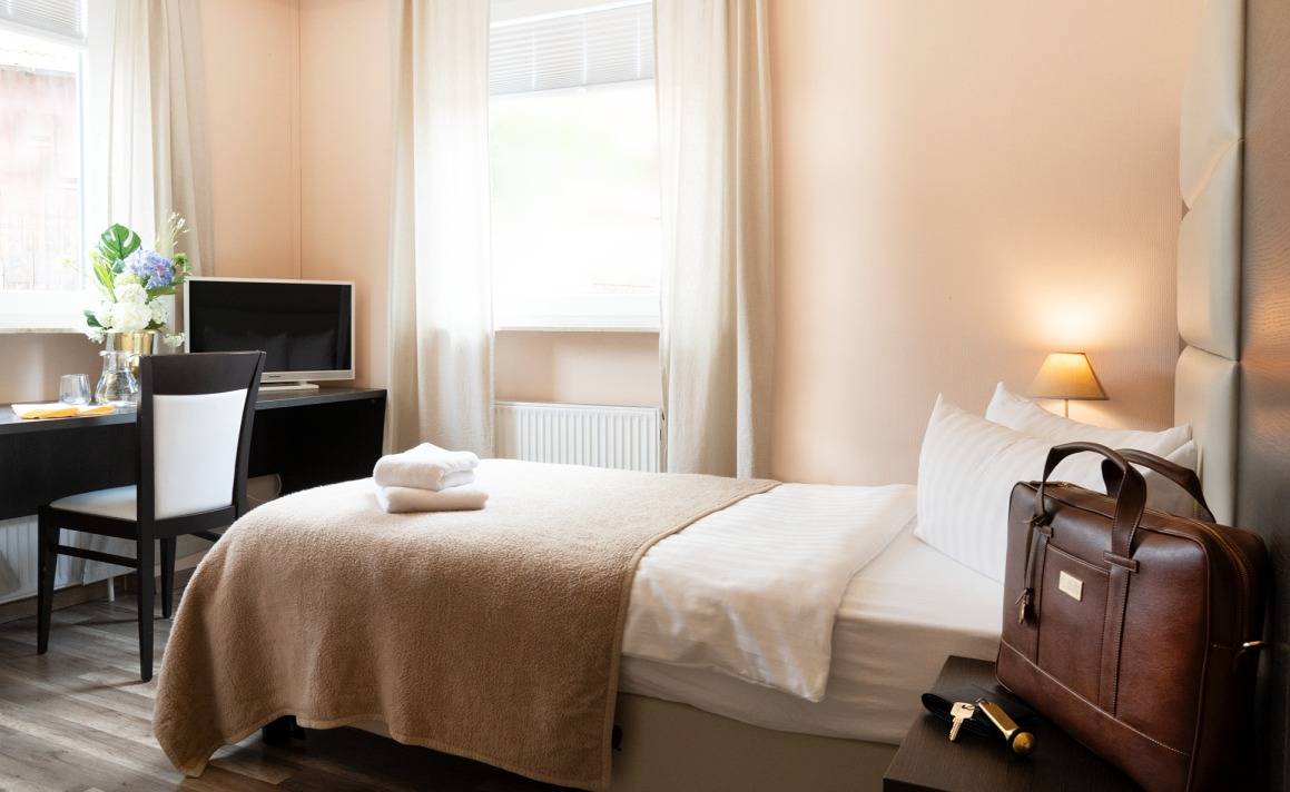 Hotel Villa Italia - Doppelzimmer Economy in Marktheidenfeld, Spessart-Mainland
