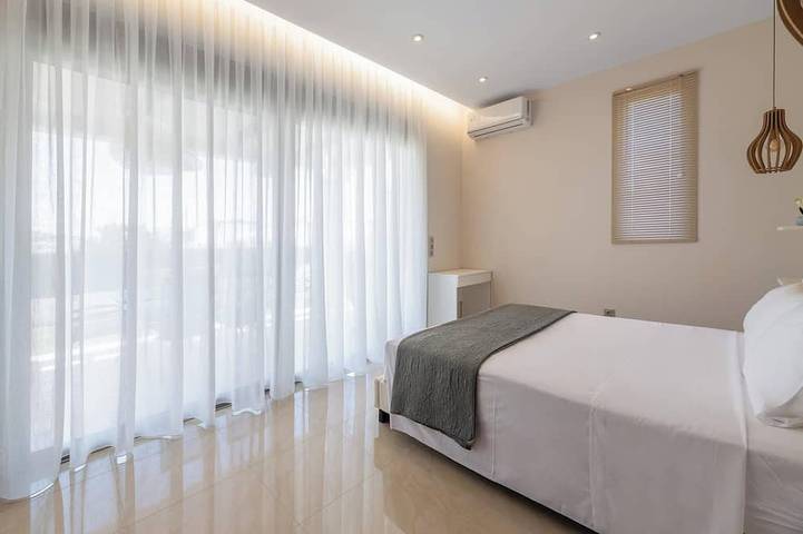 Ferienwohnung für 6 Personen, mit Balkon und Garten in Afantou - 3