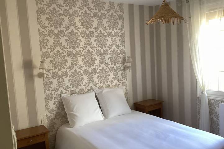 Location de vacances pour 10 personnes à Écommoy - 2