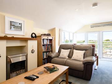 Holiday Home for 7 People in Polzeath, Cornwall, Photo 4