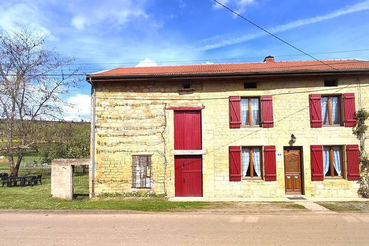 Location de vacances pour 4 personnes à Malandry