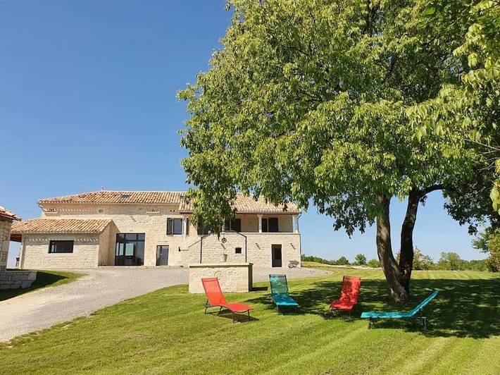 Villa pour 8 personnes, avec terrasse ainsi que jardin et vue - 1