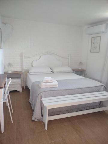 Maison d’hôte pour 2 personnes, avec jardin dans Olbia
