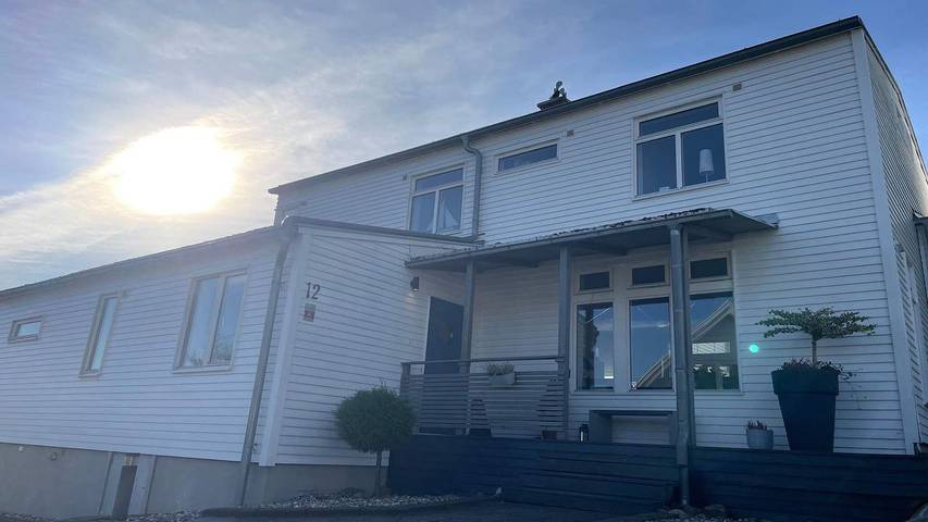 Ferienhaus für 9 Personen, mit Balkon - 1