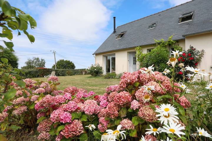 Location de vacances pour 8 personnes, avec jardin à Trébeurden - 3