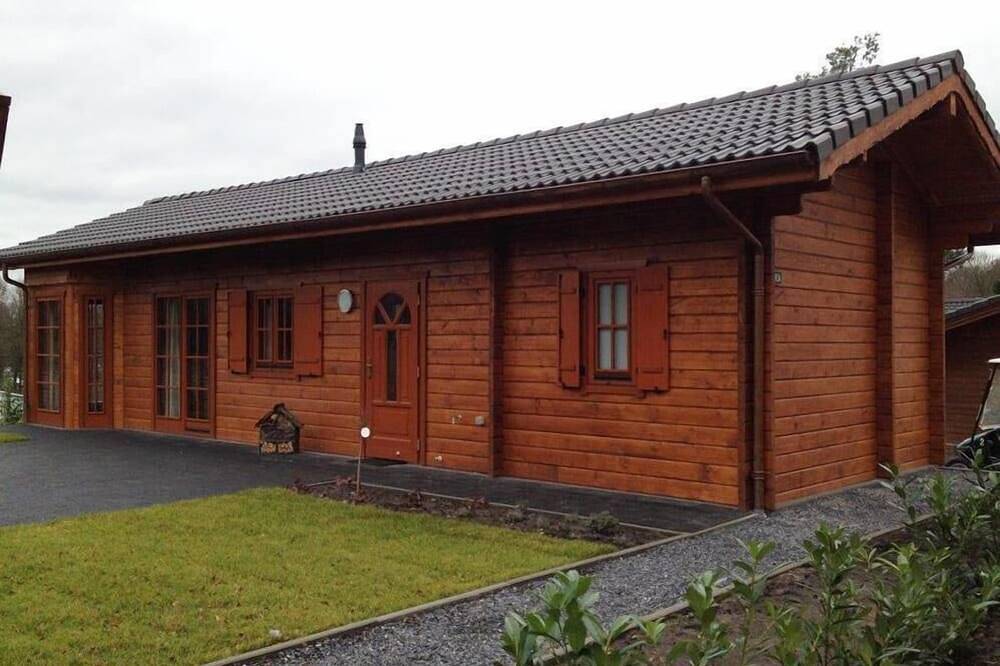 Chalet met open keuken met vaatwasser in Brunssum, Parkstad Limburg