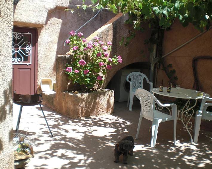 Gîte pour 3 personnes, avec Terrasse à Aregno - 2