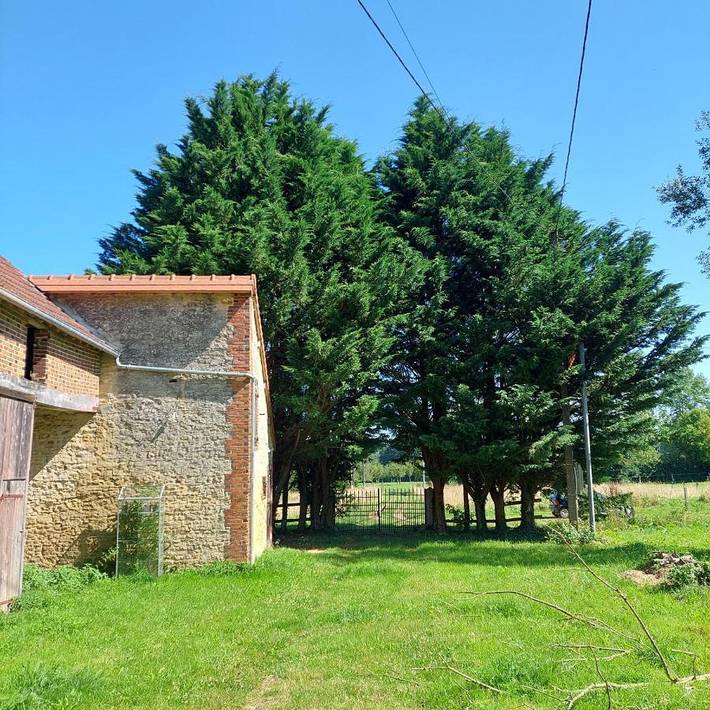 Location de vacances pour 8 personnes, avec vue ainsi que jardin et terrasse, animaux acceptés dans Gouffern en Auge - 4