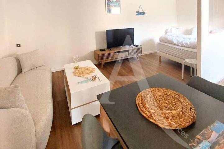 Gîte pour 2 personnes, avec jardin dans Plage de la Crique de l'Anau - 4