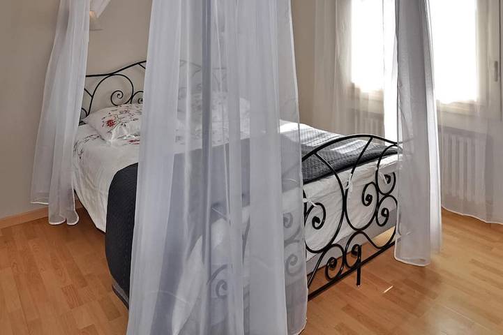 Lovely home in Beaumes De Venise in Beaumes-de-Venise, Vaucluse