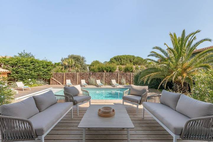 Holiday home for 10 people, with garden - 1