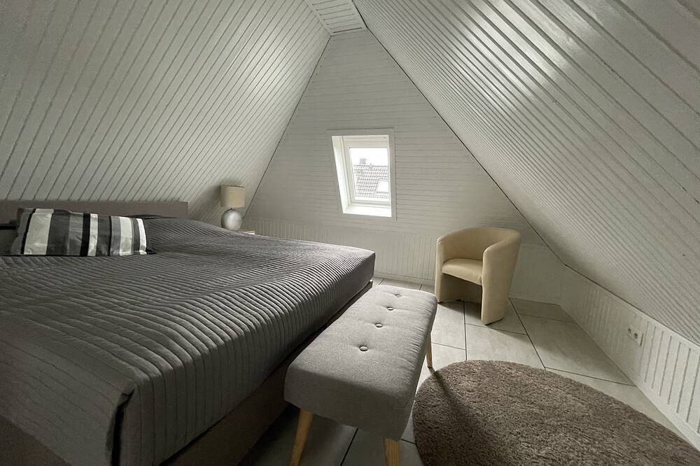Ganze Wohnung, Modernes Komfortappartement mit viel Licht und Raum in ruhiger Lage! in Hörnum, Sylt
