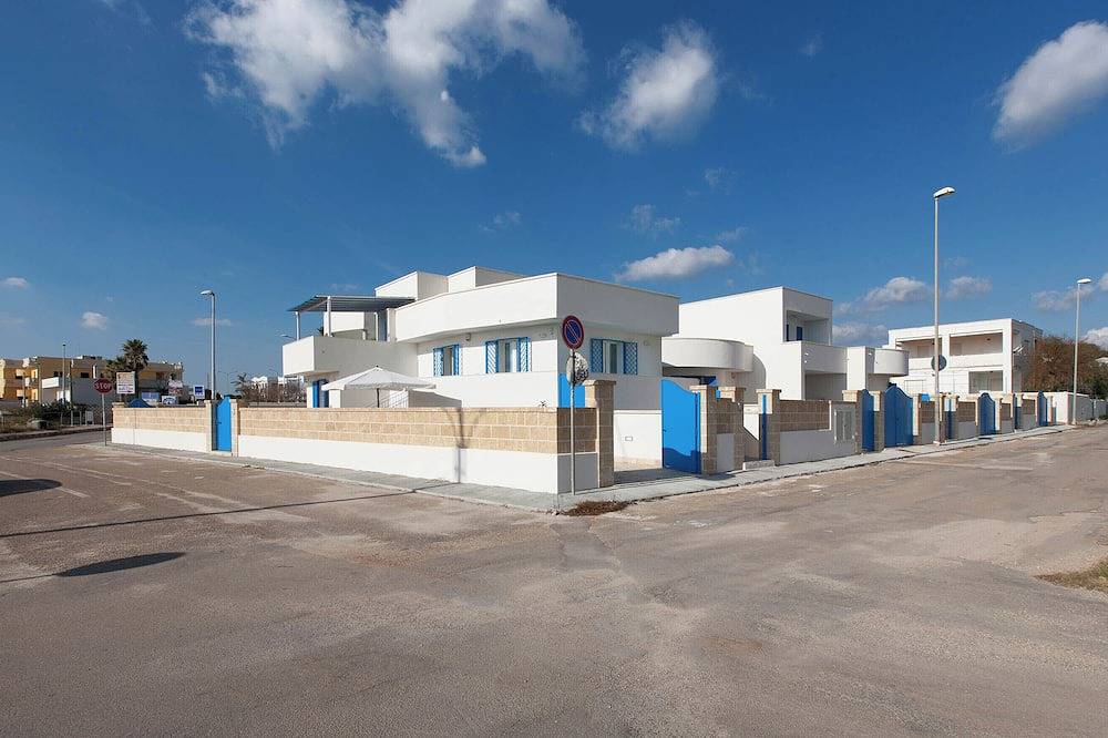 Apartamento entero, 313 Las Viviendas Turquesa - Suite in Marina di Pescoluse, Pescoluse