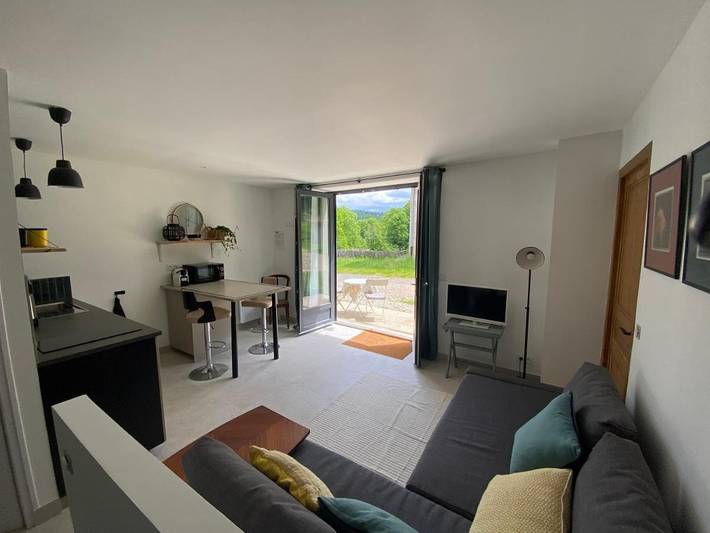 Gîte pour 2 personnes, avec terrasse ainsi que vue sur le lac et vue dans Belvédère des 4 lacs - 4
