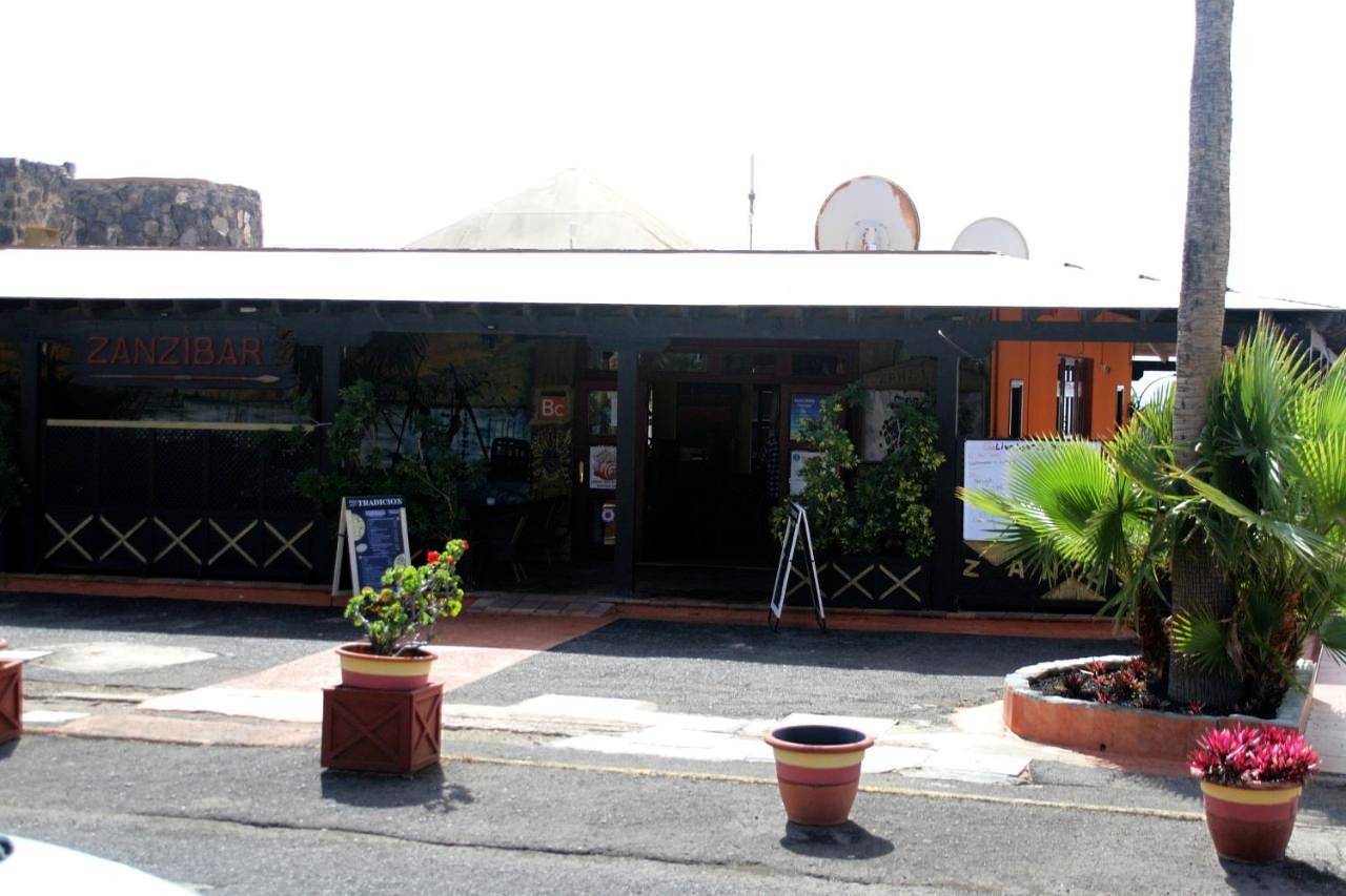 Two-Bedroom Apartment in Caleta de Fuste, Antigua