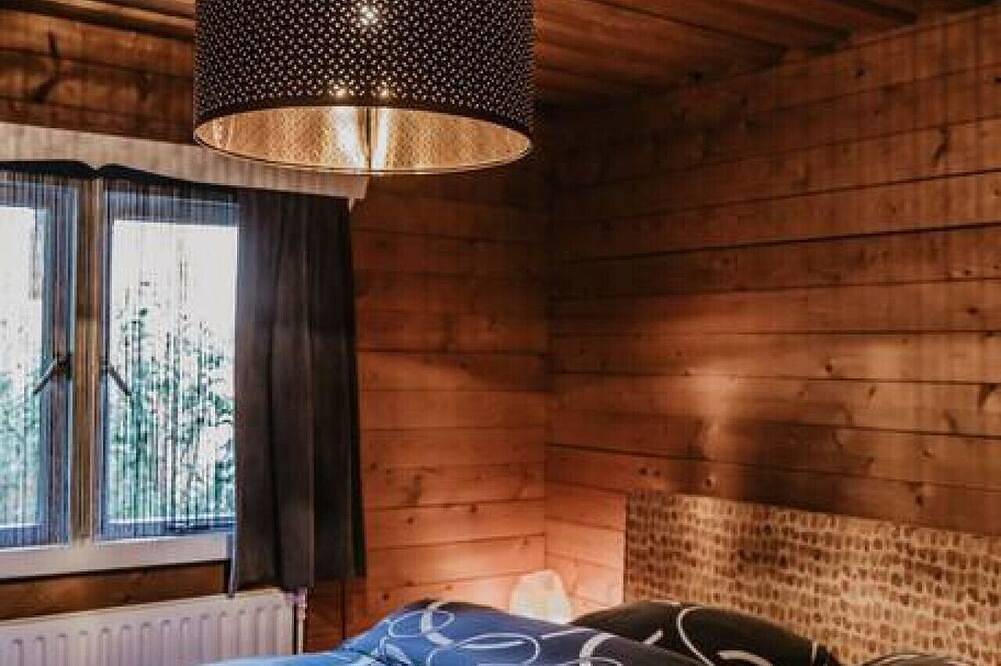 Cozy and Romantic forest house at Veluwe in Putten, Veluwe