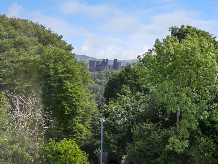 Gîte pour 8 personnes, avec jardin à Conwy - 3