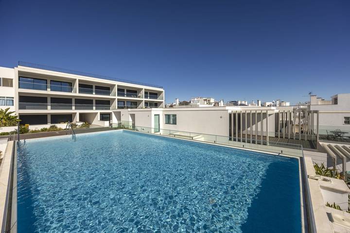 Gîte pour 4 personnes, avec jardin ainsi que piscine et terrasse à Fuseta - 2