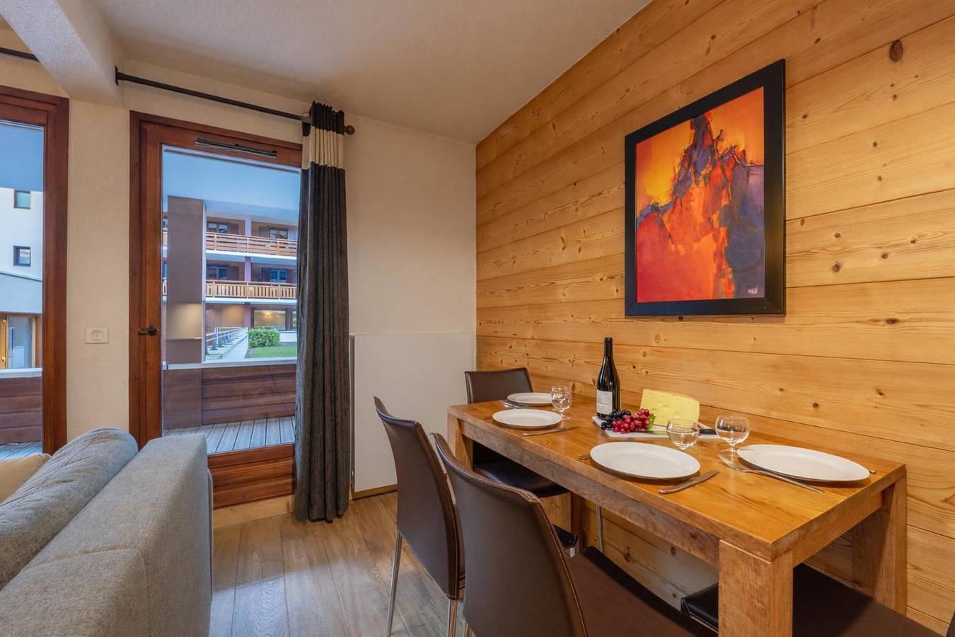 Entire apartment, L'Ours Bleu B01 - Ski in Ski out in Vallorcine, Massif du Mont-Blanc