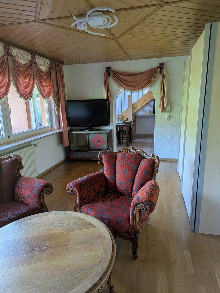 Ferienwohnung für 5 Personen, mit Ausblick und Balkon sowie Garten in Schopfheim - 3