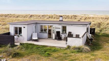 Ferienhaus für 4 Personen, mit Terrasse und Sauna sowie Ausblick in Kollerup Strand