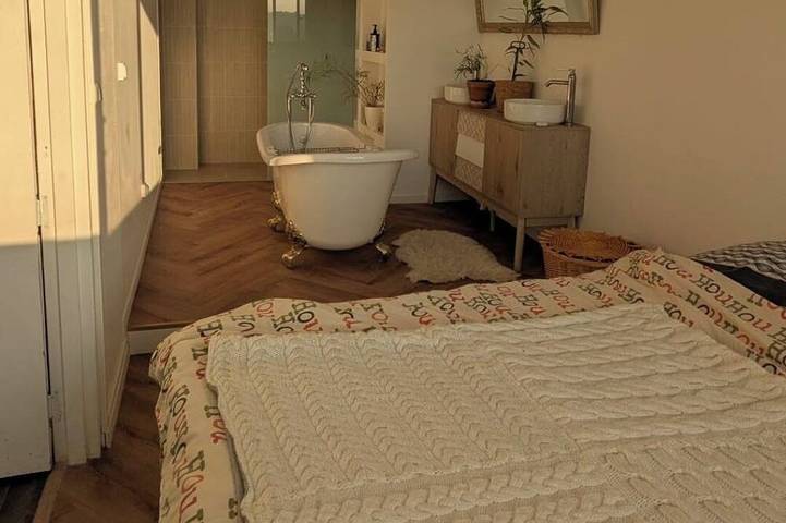Ganze Wohnung, Romantic, vintage 2-room apartment near Paris in Alfortville, Val-de-Marne