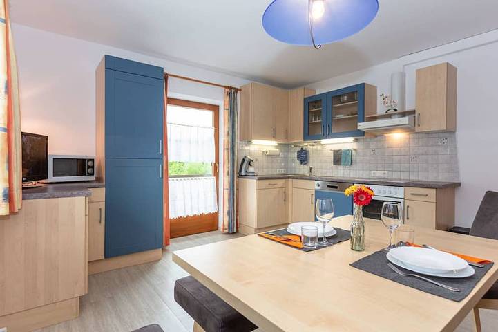 Ferienwohnung für 5 Personen, mit Garten - 1