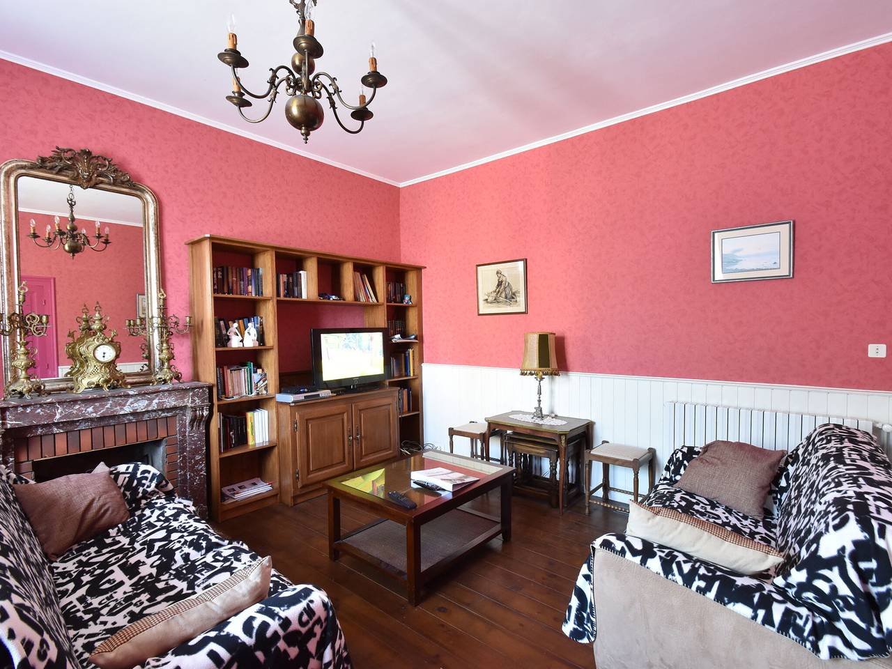 Manoir à Martigny avec piscine chauffée in Martigny-le-Comte, Région de Charolles