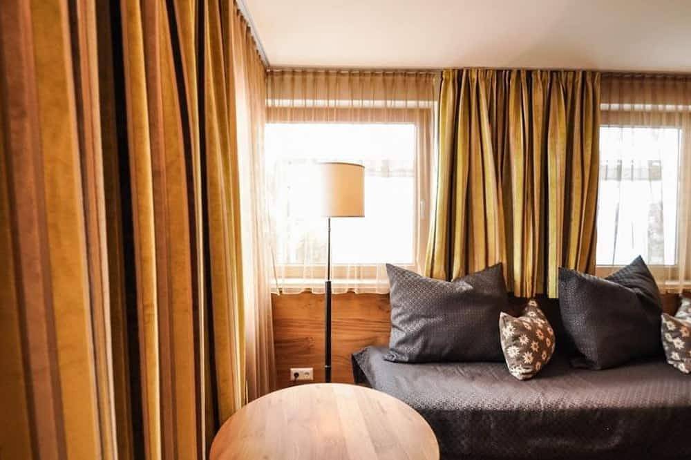 Hotelappartement - Hotel Rettenberg in Tuxer Alpen, Kolsass