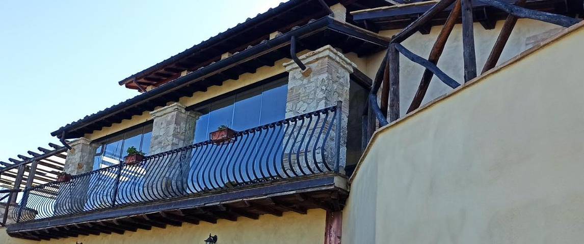 Location de vacances pour 9 personnes, avec vue ainsi que jardin et piscine à Calvi dell'Umbria - 3