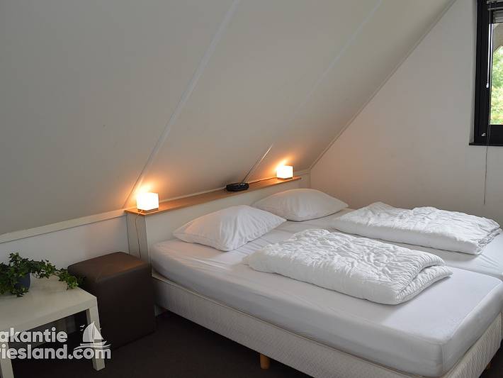 Vakantiefriesland — Modern eingerichtete Ferienvilla Balk mit Terrasse in Balk, Ijsselmeer