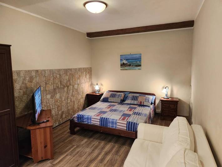 Gîte pour 5 personnes, avec jardin à Fonte Nuova - 2