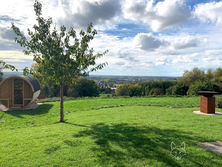 Location de vacances pour 4 personnes, avec vue ainsi que sauna et jardin à Mont-de-l'Enclus