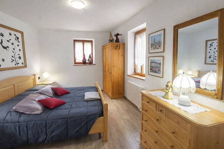 Ganze Wohnung, Die Alte Canonica Natur und Ruhe mit Wi-Fi PetFriendly Terrasse mit Hundebereich in Montagnaga (Baselga di Pinè), Baselga di Pinè