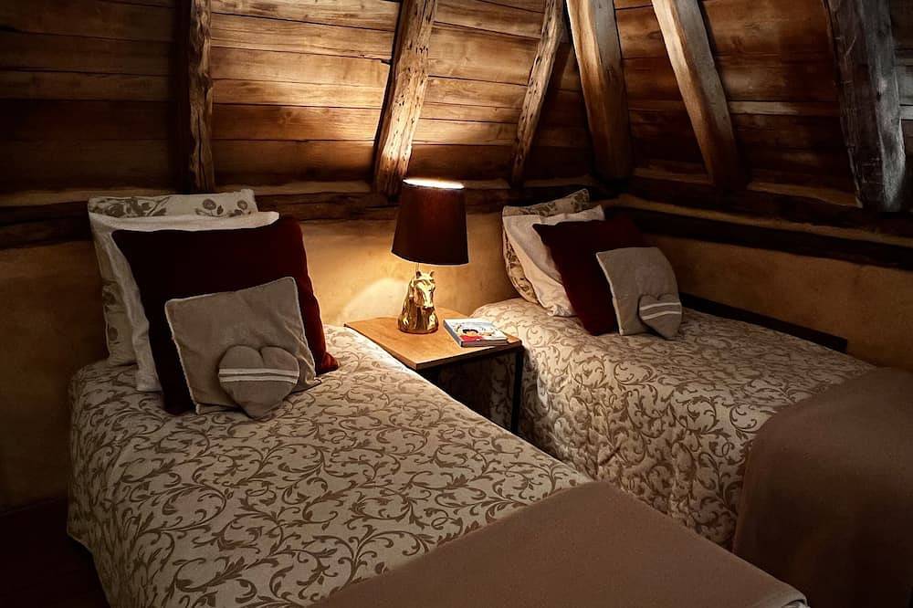 Antiguo granero renovado con piscina privada y jardín. in Rouffignac-Saint-Cernin-de-Reilhac, Périgord Blanc