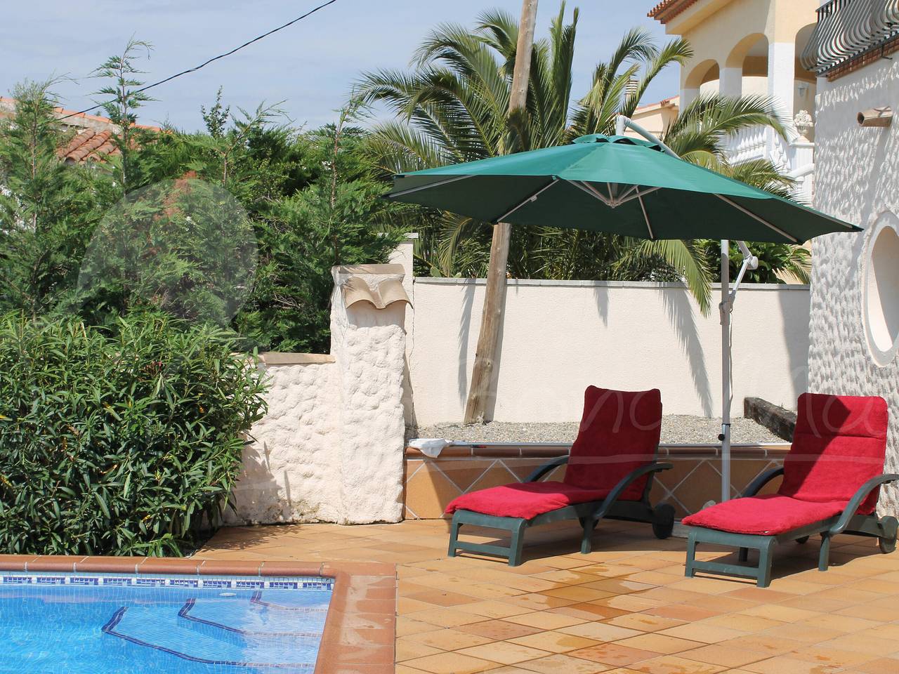 Alquiler vacacional de casa con piscina y vistas, max.6 personas, Roses in El Mas Fumats, Roses
