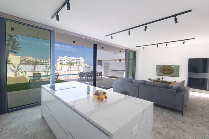 Villa für 6 Personen, mit Meerblick und Garten auf Zypern - 2