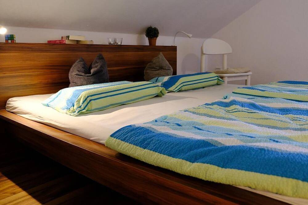 Ganze Wohnung, Ferienwohnung \"Haus Olekamp\" - Appartement/Fewo, Dusche, Wc in Wiefelstede, Ammerland