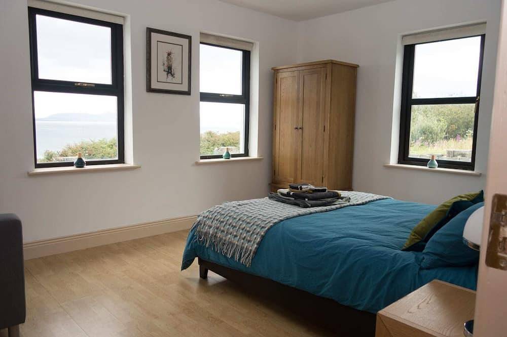 Ocean View Cottage | Facing Clew Bay near Louisburgh with fabulous sea view in Louisburgh, County Mayo