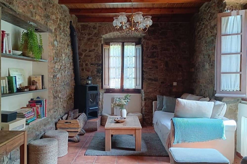 Casa Rural Selmo in the Heart of Asturias in Carreño, Costa Verde (Spain)