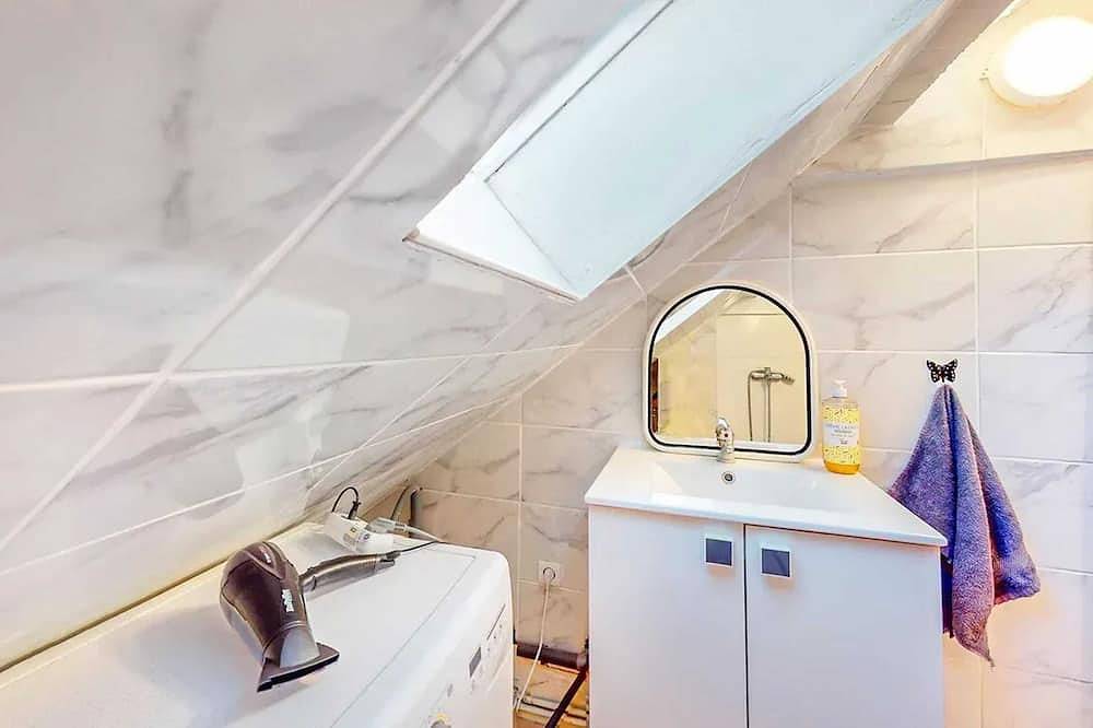 Entire apartment, Homerez - Apartment in Schiltigheim in Schiltigheim, Strasbourg region