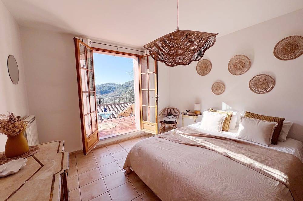 Villa Margerette in Callas, Draguignan region