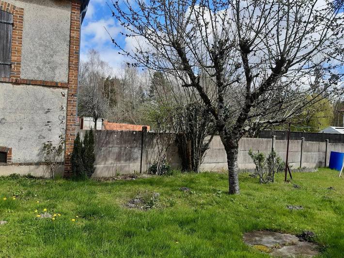 Location de vacances pour 2 personnes, avec jardin et terrasse, animaux acceptés à Neuvy-sur-Barangeon - 3
