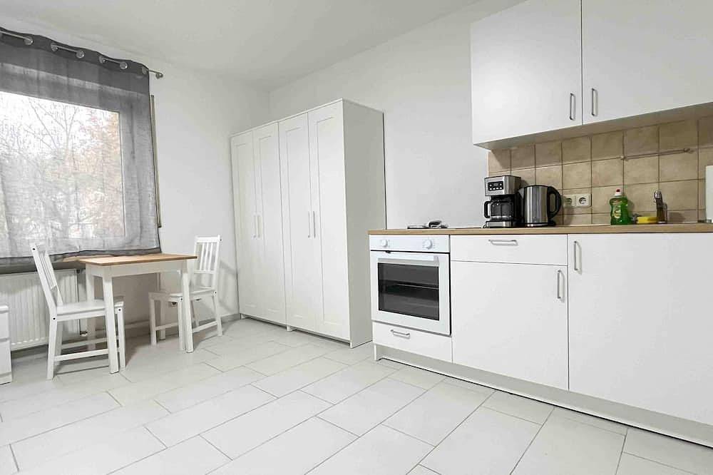 Apartamento entero, (Lap102) Smart workers rental/ rental housing  in Lappersdorf, Baviera Oriental