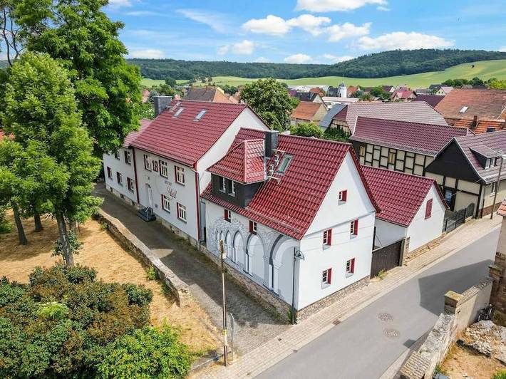 Ferienhaus für 10 Personen, mit Terrasse und Garten sowie Sauna und Ausblick in Naturpark Saale-Unstrut-Triasland