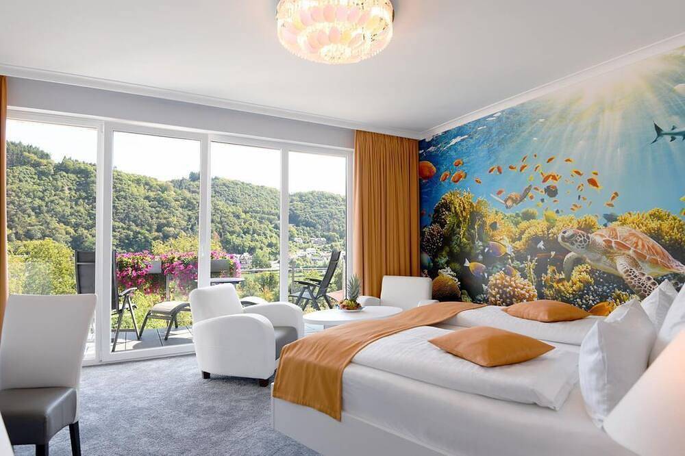 Doppelzimmer Exclusiv-Non Refundable Bi 1P - Moselstern Parkhotel Krähennest in Burg Eltz, Löf